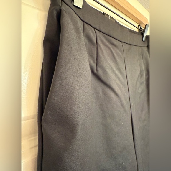 Babaton Classic Fit Ralph Black Pant Women’s size 4 - Picture 8 of 12